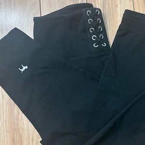 PINK VICTORIA'S SECRET CROP LEGGINGS